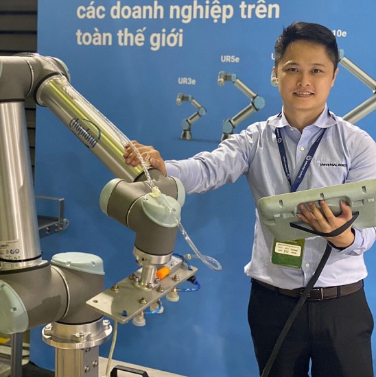 Universal Robots giới thiệu robot cộng tác tại Propak Việt Nam 2022