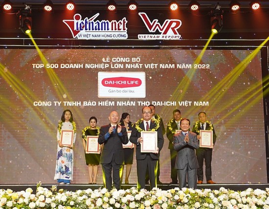 Dai-ichi Life Việt Nam xếp vị trí 70 trong Top 500 doanh nghiệp lớn nhất Việt Nam 2022