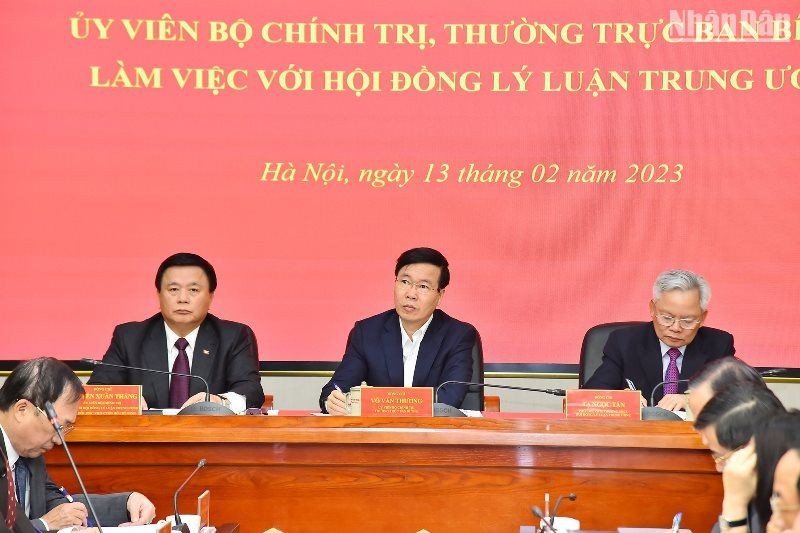 Thường trực Ban Bí thư Võ Văn Thưởng làm việc với Hội đồng Lý luận Trung ương - Ảnh 1.