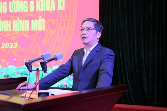 Lào Cai phát triển kinh tế gắn với bảo đảm an ninh quốc phòng