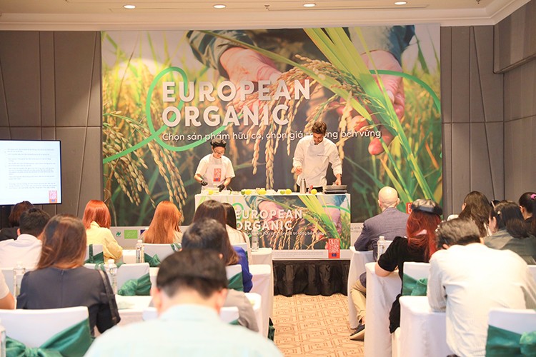Hiệp hội nông dân hữu cơ ở Đức đẩy mạnh kết nối với người tiêu dùng Việt Nam