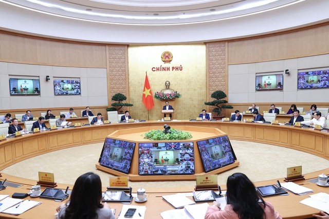 Hội nghị trực tuyến Chính phủ với các địa phương và phiên họp Chính phủ thường kỳ
