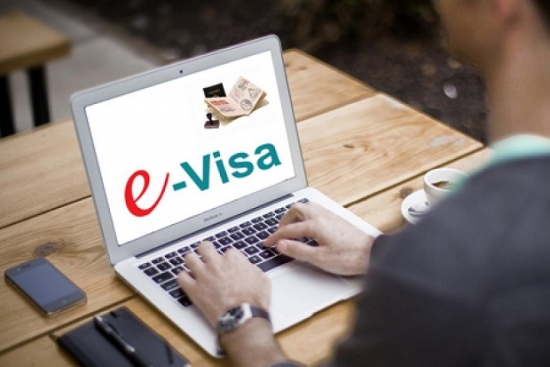 Gỡ vướng về cấp visa điện tử, chứng nhận tạm trú