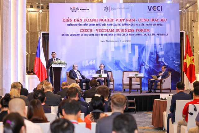 Đưa kim ngạch thương mại Việt Nam và Czech đạt 1 tỷ USD trong năm tới - Ảnh 2.