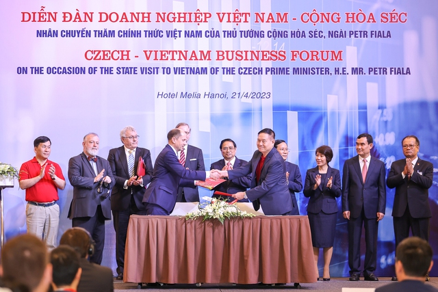 Đưa kim ngạch thương mại Việt Nam và Czech đạt 1 tỷ USD trong năm tới - Ảnh 9.
