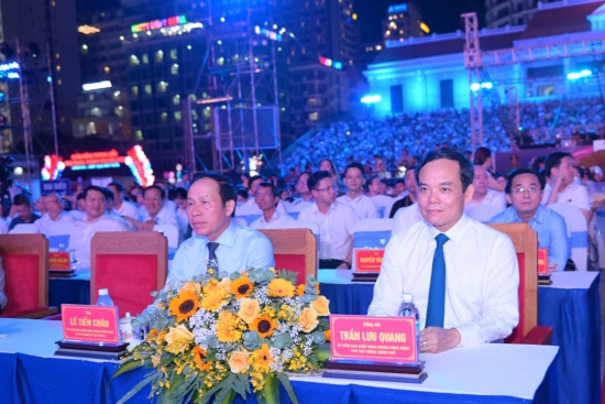 Phó Thủ tướng Trần Lưu Quang dự khai mạc Festival Biển Nha Trang-Khánh Hòa 2023