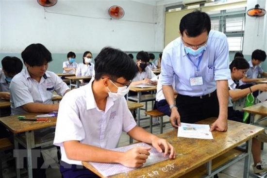 Vụ lộ đề thi lớp 10 tại Kon Tum: Hủy kết quả của 12 học sinh liên quan, cho thi lại