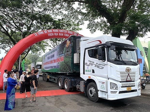 20 container với 360 tấn sầu riêng gồm giống Dona, Ri6 của tỉnh Đồng Nai được xuất khẩu sang thị trường Trung Quốc. 