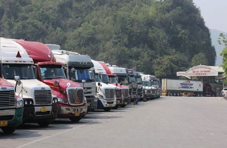 Trung Quốc thay đổi chính sách, xuất hàng qua các cửa khẩu ở Lạng Sơn tăng 300%