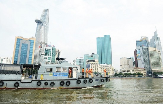 TP. Hồ Chí Minh: Gần 2.000 trường hợp vi phạm an toàn giao thông đường thủy nội địa