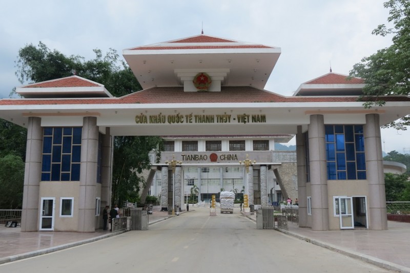 Từ ngày 1/8 giảm phí dịch vụ hàng hóa qua cửa khẩu quốc tế Thanh Thủy, Hà Giang