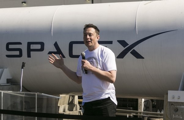 Elon Musk – Gã “phù thủy” công nghệ và những phép thuật thành công