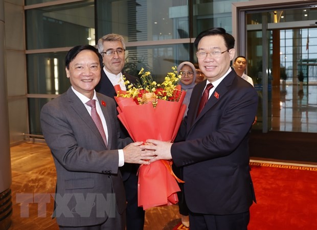 Chủ tịch Quốc hội lên đường tham dự AIPA-44, thăm Indonesia và Iran | Chính trị | Vietnam+ (VietnamPlus)