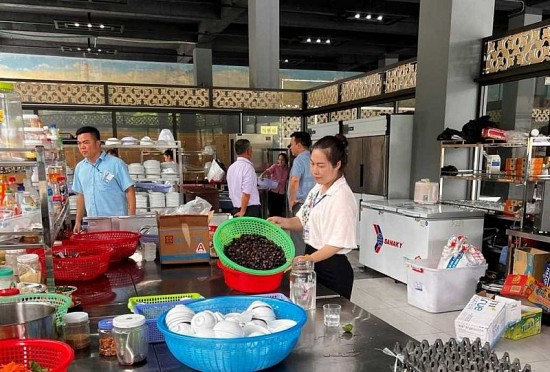 Quảng Ninh: Tăng cường kiểm soát cơ sở kinh doanh dịch vụ du lịch tự phát