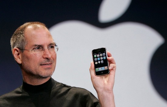 Sau 12 năm Steve Jobs qua đời, vợ con ông giờ ra sao?