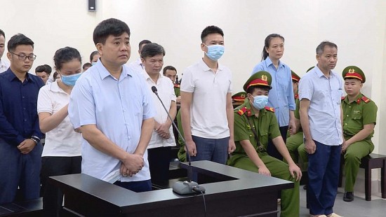 Hầu toà vụ án thứ 4: Cựu Chủ tịch UBND TP Hà Nội Nguyễn Đức Chung bị truy tố tội gì?