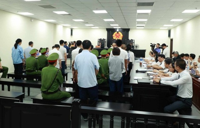 Vụ nâng khống giá cây xanh: Nhiều bị cáo nói lời sau cùng trong nỗi xót xa, ân hận