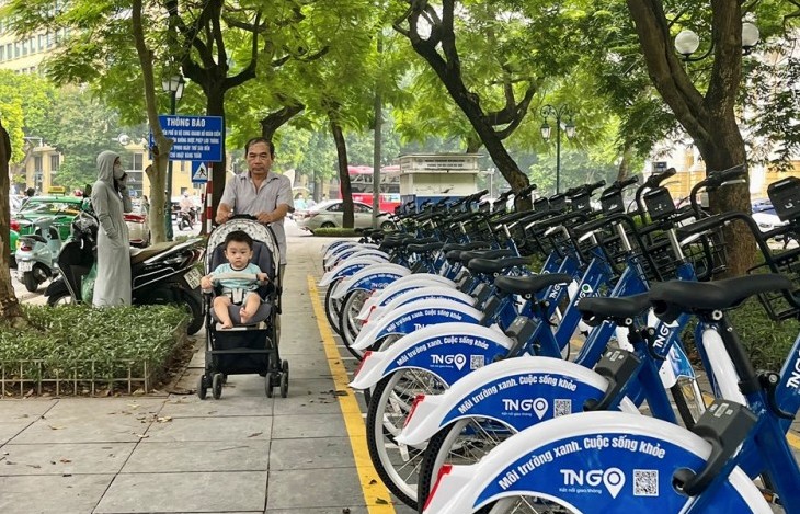 Trải nghiệm xe đạp công cộng ở Hà Nội: Cần lưu ý gì?