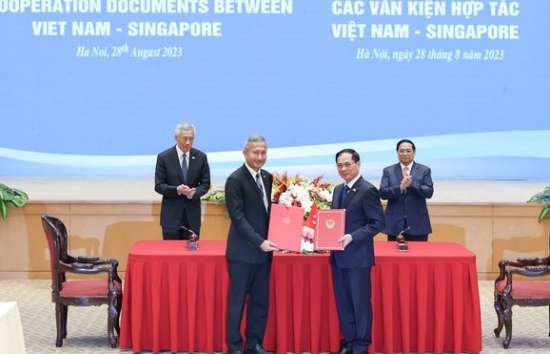 Việt Nam - Singapore ký kết 7 văn kiện hợp tác quan trọng