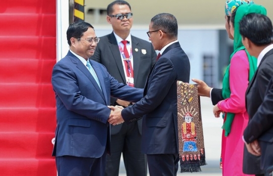 Thủ tướng Phạm Minh Chính tới Indonesia, bắt đầu chuyến công tác dự Hội nghị cấp cao ASEAN lần thứ 43