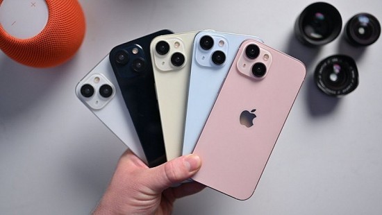 Điện thoại iPhone 15 và thói sĩ diện hão của người Việt