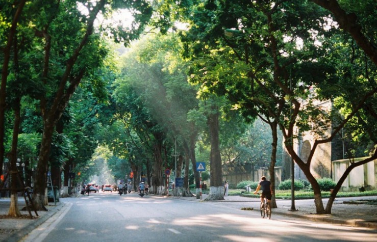 Thời tiết chiều nay 30/9/2023: Bắc Bộ ngớt mưa, hửng nắng, Nam Bộ mưa rào kèm dông rải rác