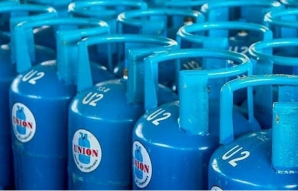 Giá gas tăng thêm 20.000 đồng mỗi bình 12kg