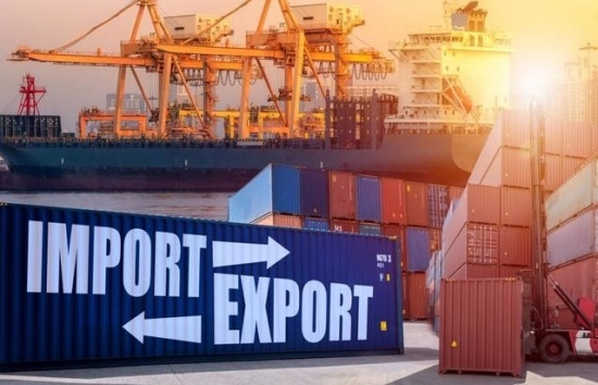 Xuất nhập khẩu hàng hóa của Việt Nam nửa đầu tháng 9 sụt giảm