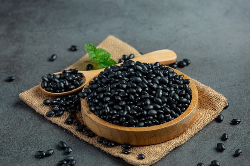 Đậu đen có chứa nhiều thành phần chất dinh dưỡng có lợi cho sức khoẻ. Ảnh minh họa