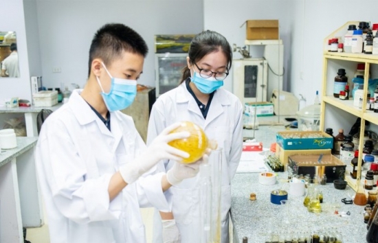 Từ vụ việc nhà khoa học Đinh Công Hướng nghĩ về thương mại hoá các kết quả nghiên cứu