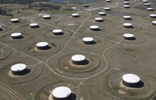 Các nhà máy lọc dầu Trung Quốc giảm sản lượng do biên lợi nhuận thấp