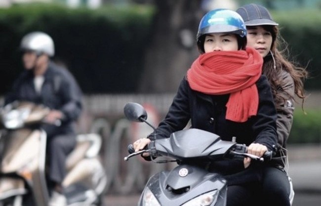 Thời tiết chiều nay 22/11/2023: Bắc Bộ duy trì rét, Trung Bộ mưa rào