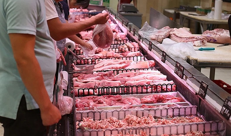 Giá thịt lợn tại Trung Quốc đang có xu hướng giảm. (Nguồn: VCG)
