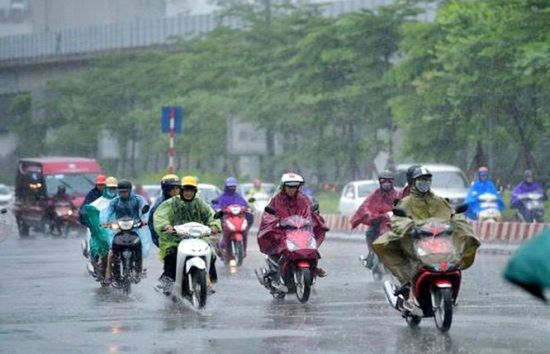 Thời tiết chiều nay 25/11/2023: Trung Bộ, Nam Bộ mưa to