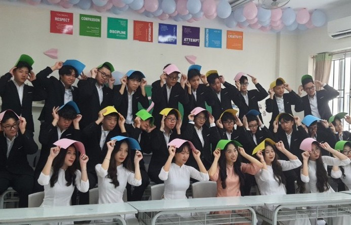 Phương án thi tốt nghiệp THPT nào từ năm 2025 đang có tỷ lệ chọn cao hơn?
