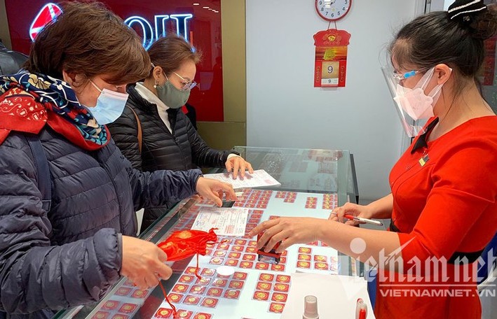 Vay vàng mua nhà, 4 năm sau như ‘ngồi trên đống lửa
