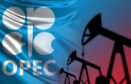 Saudi: OPEC + có thể tiếp tục gia hạn cắt giảm qua tháng 3 nếu cần thiết