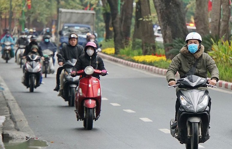 Thời tiết chiều nay 7/12/2023: Miền Bắc nắng nhẹ, miền Nam có mưa rào