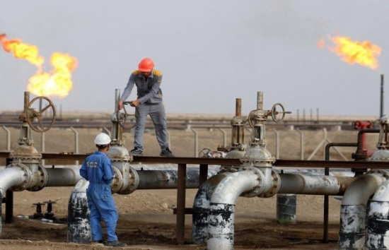 Giá dầu thế giới ngừng tăng