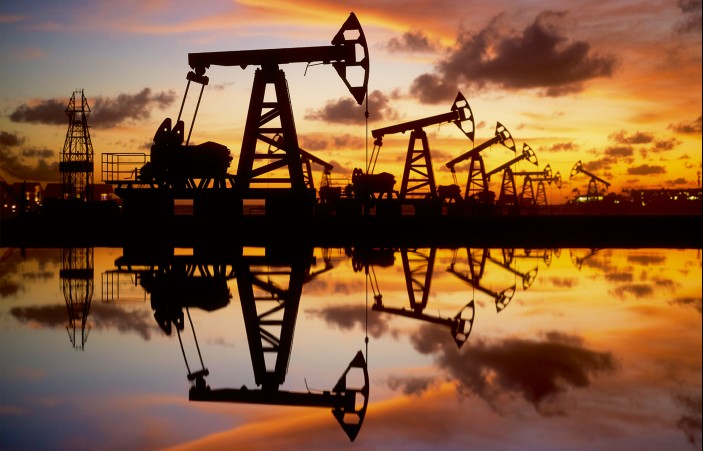 Giá dầu có thể điều chỉnh giảm sau chuỗi tăng ba phiên liên tiếp