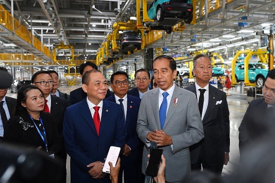 Tiêu điểm kinh tế tuần qua: VinFast sẽ đầu tư xây dựng nhà máy sản xuất xe điện tại Indonesia