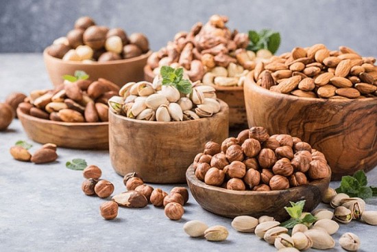Những loại hạt nào bạn nên bổ sung vào chế độ ăn kiêng?