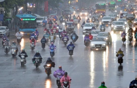 Thời tiết chiều nay 16/1/2024: Bắc Bộ mưa ẩm, Nam Bộ nắng hanh khô