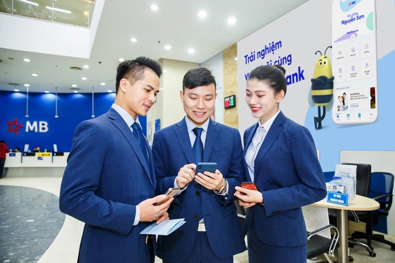 MBBank phát hành riêng lẻ 73 triệu cổ phiếu giá mềm cho Viettel và SCIC