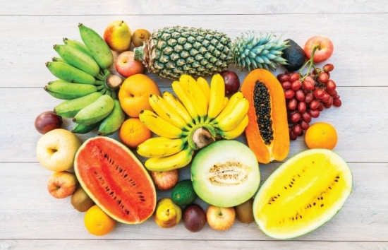 Những loại trái cây nào nên và không nên ăn khi đói bụng?