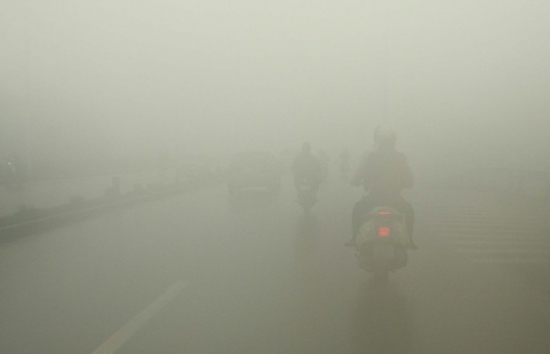 Thời tiết chiều nay 3/2/2024: Bắc Bộ sương mù, nồm ẩm; Nam Bộ nắng hanh