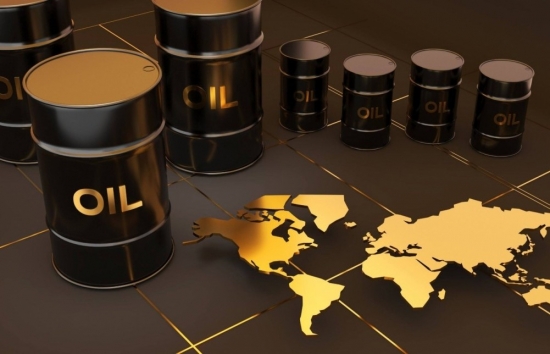 Giá dầu giằng co trước các thông tin vĩ mô và cung cầu trái chiều