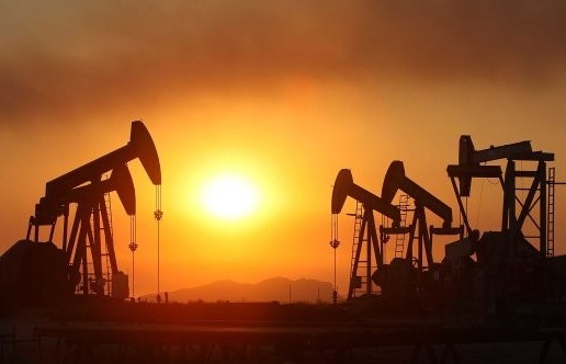 Căng thẳng địa chính trị tiếp diễn đẩy giá dầu phục hồi