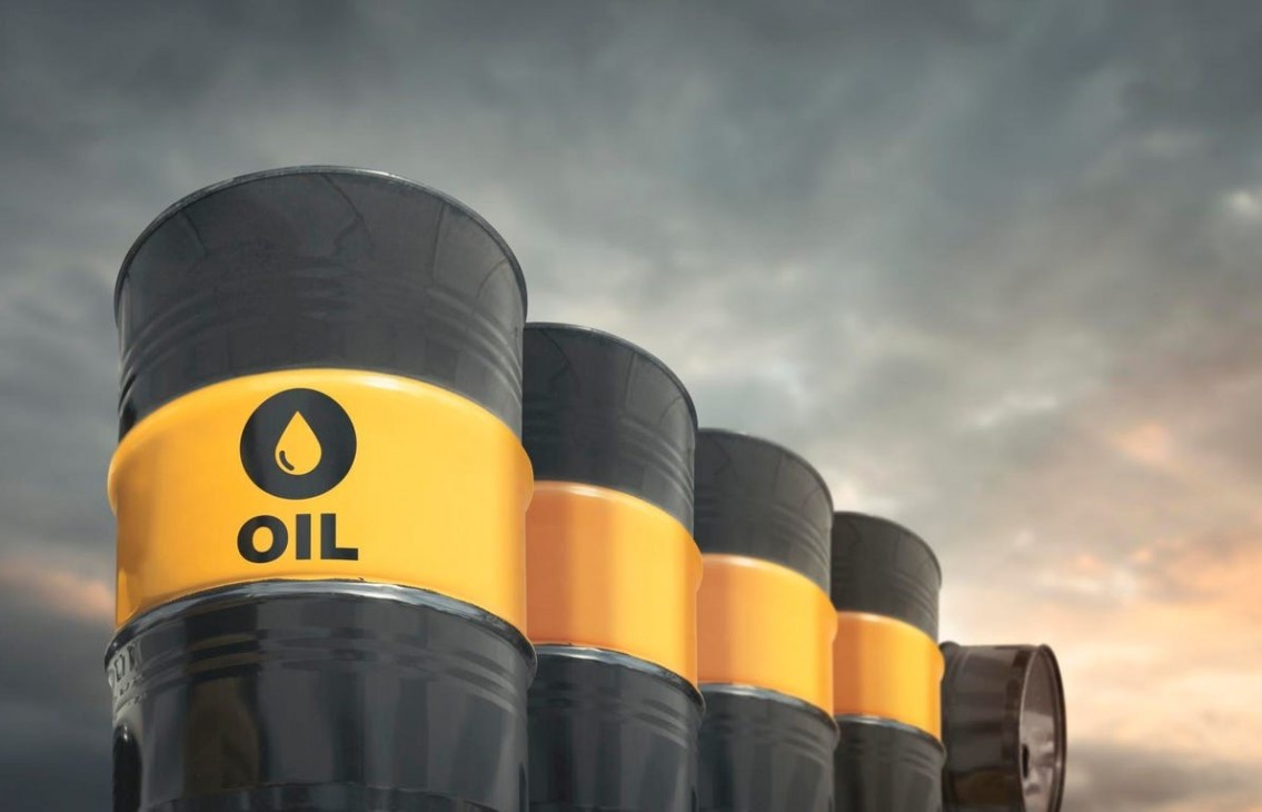 Áp lực tồn kho có thể kéo giá dầu suy yếu