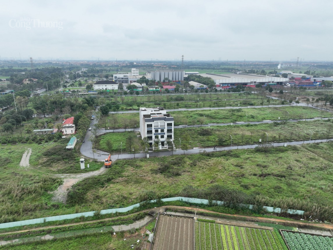 Sau điều chỉnh, dự án Khu nhà ở Minh Giang Đầm Và mở rộng đã khởi công với việc xây dựng một số căn hộ, đường xá tiếp giáp khu vực nhà máy bia.